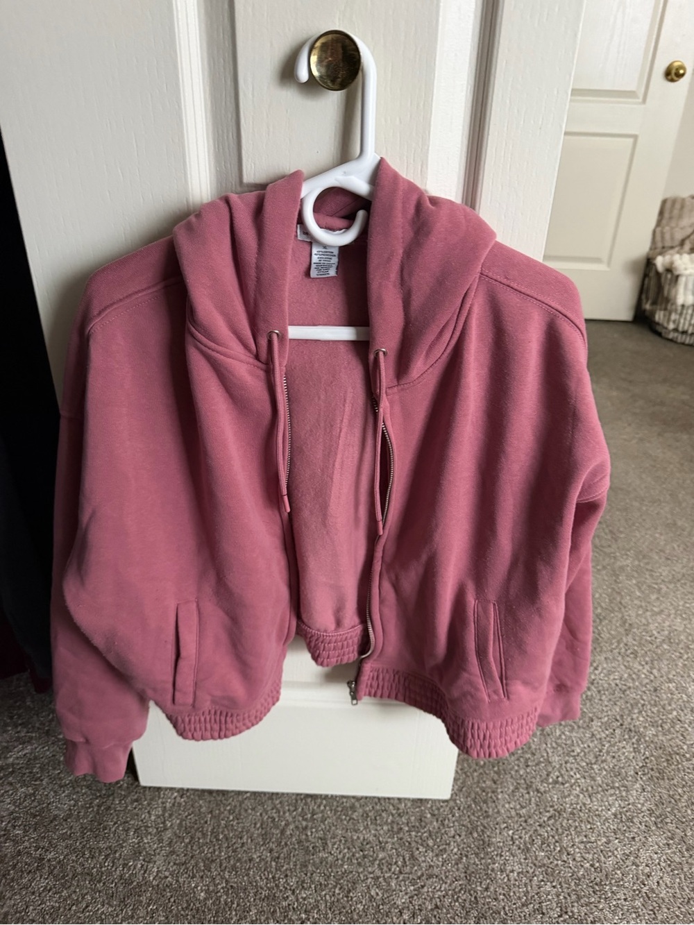 Cropped Zip-Up Bomber Hoodie in Dusty Rose